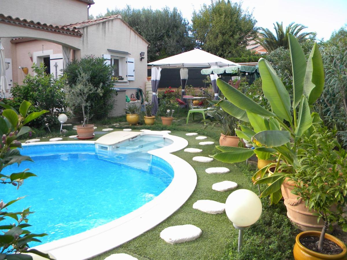 Chez Patrick Roujan Bed & Breakfast Екстериор снимка